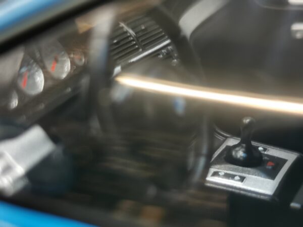 BMW E46 M3 LAGUNA SECA BLAU 2000 SOLIDO 1/18 – Image 7