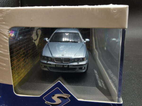 BMW E39 M5 2003 5.0 V8 32V WATER SILVER – Image 7