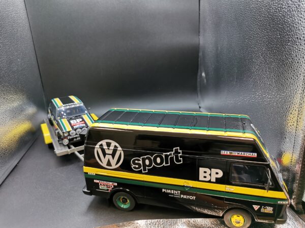 VOLKSWAGEN LT35 SA REMORQUE ET 1 GOLF GTI MK1GR.2 BLACK NO 10 J.PANCIATICI TOUR OTTOMOBILE  1/18 – Image 2