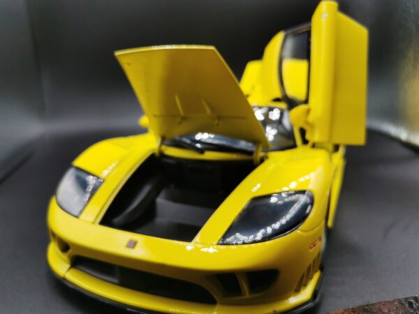 SALEEN S7 TWIN TURBO JAUNE MOTOR MAX 1/12 – Image 7