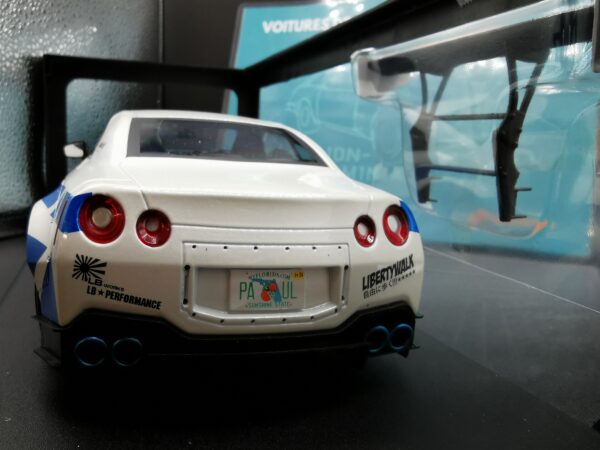 NISSAN GT-R R35 WITH LBWK BODY KIT TYPE 2 FOR PAUL TRIBUTE 2024 SOLIDO 1/18 EME – Image 6