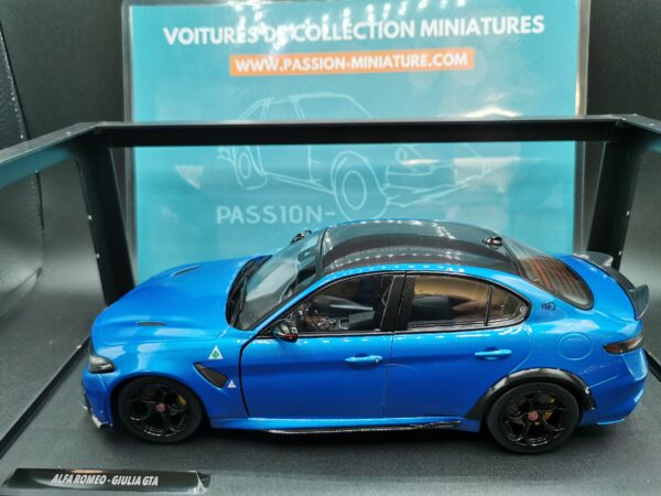 ALFA ROMEO GIULLIA GTA BLUE ANODIZED BLUE 2022 SOLIDO 1/18 EME