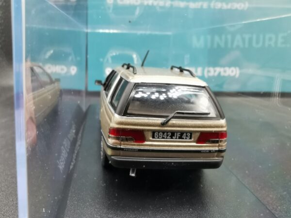 PEUGEOT 405 BREAK 1991 MAYFAIR BEIGE METALLIC NOREV 1/43 EME – Image 5