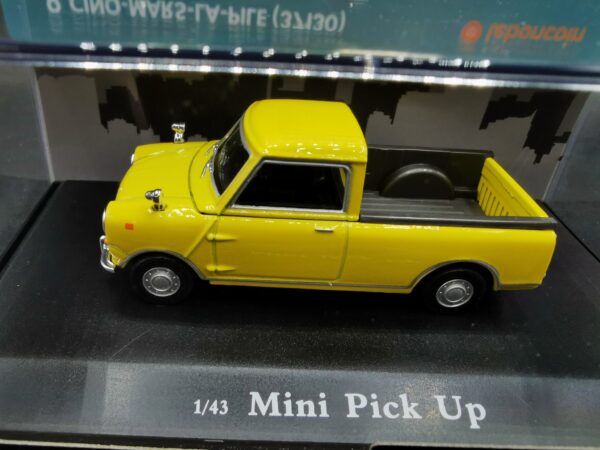 MINI PICK UP JAUNE OLIEX 1/43 EME