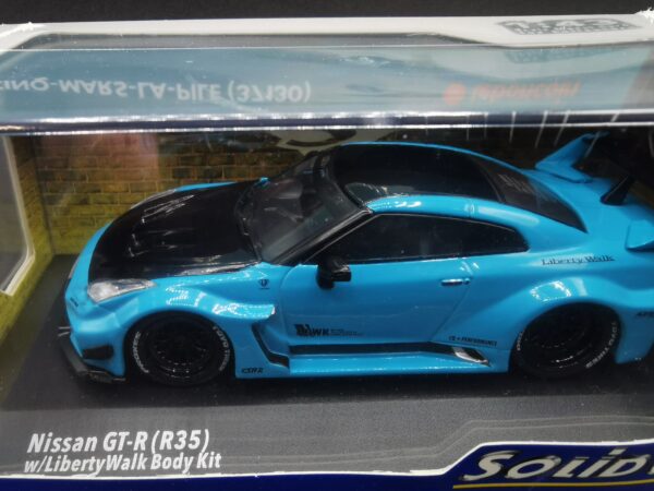 NISSAN GT-R R35 WITH LIBERTYWALK BODY KIT BLUE SOLIDO 1/43 EME