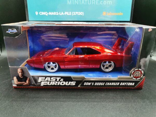 DODGE CHARGER DAYTONA ROUGE DOM FAST & FURIOUS