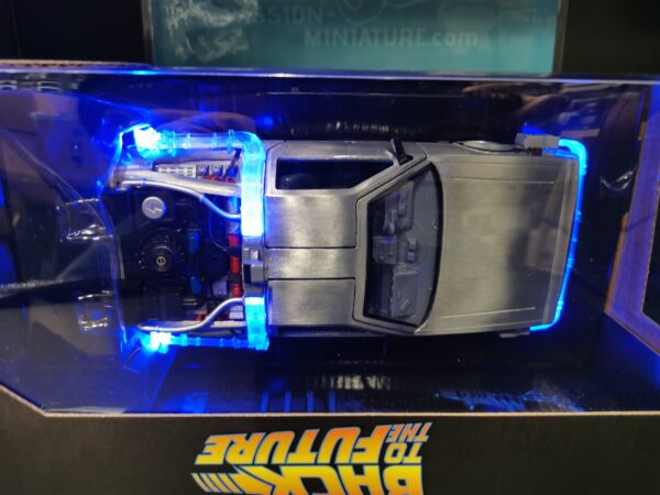 DELOREAN RETOUR VERS LE FUTUR I JADA 1/24EME – Image 5