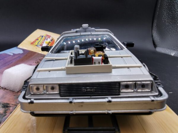 DELOREAN RETOUR VERS LE FUTUR III WELLY 1/24 EME – Image 4