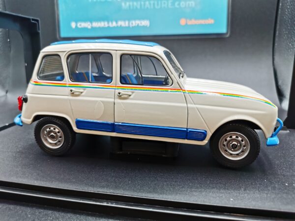 RENAULT 4L JOGGING 1981 SOLIDO 1/18 EME