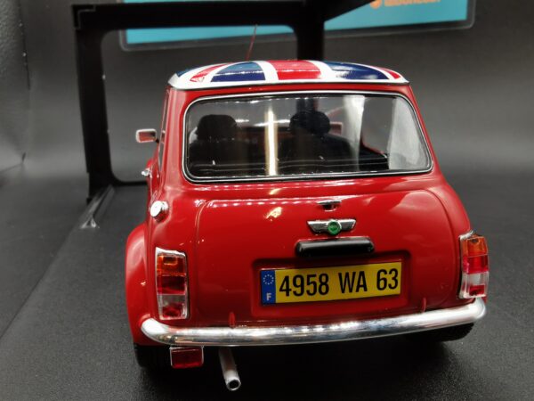MINI COOPER SPORT REDFIRE & FLAG 1.3I SPORT PACK SOLIDO 1/18 EME – Image 5
