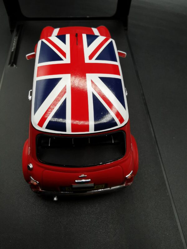 MINI COOPER SPORT REDFIRE & FLAG 1.3I SPORT PACK SOLIDO 1/18 EME – Image 10