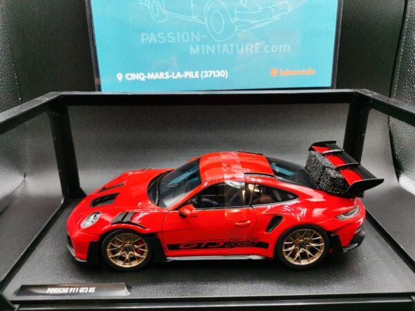 PORSCHE 911 992 GT3 RS GUARD RED SOLIDO 1/18 EME