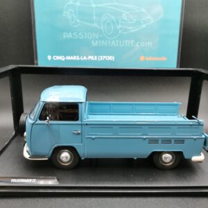 VOLKSWAGEN COMBI PICK UP T2 BLUE PETROL 1968 SOLIDO 1/18 EME