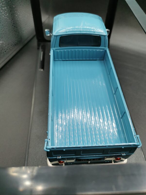 VOLKSWAGEN COMBI PICK UP T2 BLUE PETROL 1968 SOLIDO 1/18 EME – Image 8