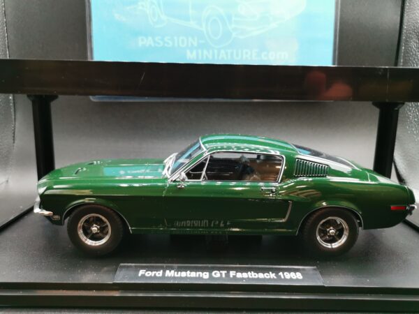 FORD MUSTANG GT FASTBACK 1968 GREEN KKSCALE 1/18 EME