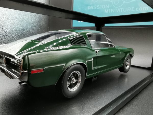 FORD MUSTANG GT FASTBACK 1968 GREEN KKSCALE 1/18 EME – Image 7