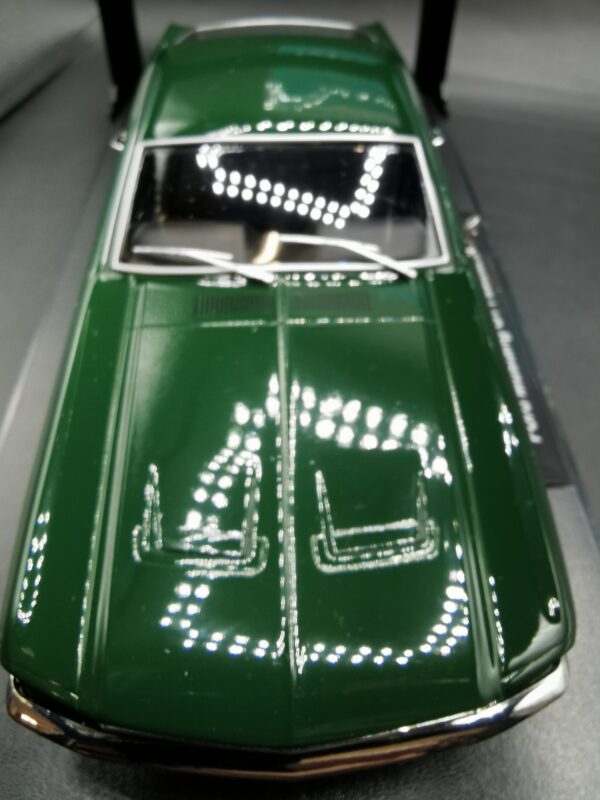 FORD MUSTANG GT FASTBACK 1968 GREEN KKSCALE 1/18 EME – Image 10