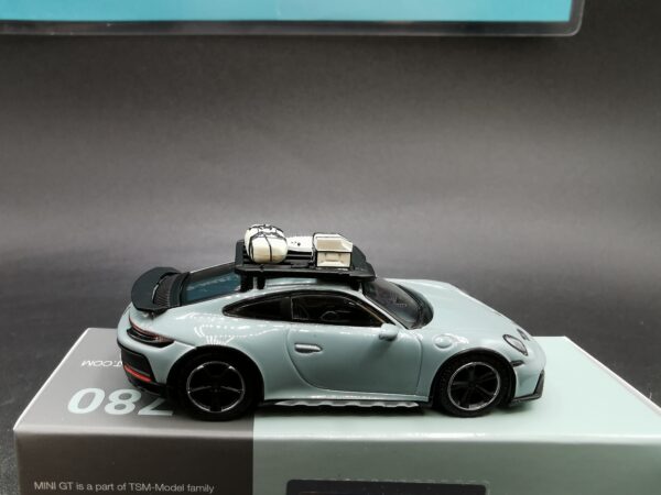 PORSCHE 911 DAKAR SHADE GREEN METALLIC LHD MINI GT 1/64 EME – Image 5