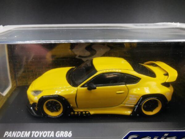 TOYOTA PANDEM GR86 YELLOW SOLIDO 1/43 EME