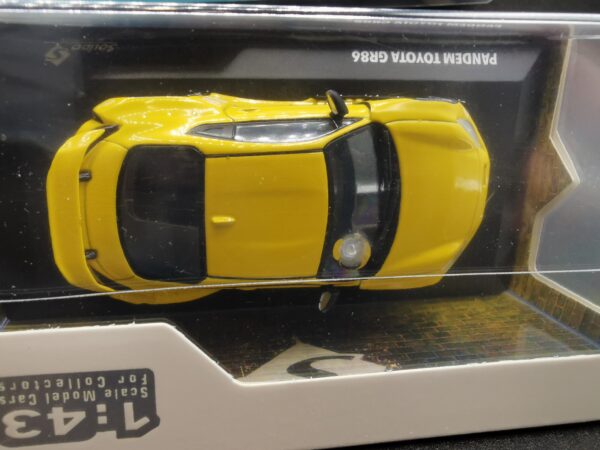 TOYOTA PANDEM GR86 YELLOW SOLIDO 1/43 EME – Image 6