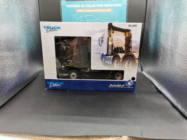 VOLVO FH16 GLOBETROTTER XL BLACK 2022 SOLIDO 1/24 EME – Image 2