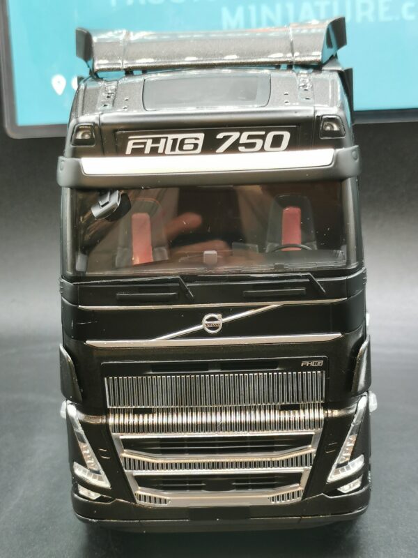 VOLVO FH16 GLOBETROTTER XL BLACK 2022 SOLIDO 1/24 EME – Image 14