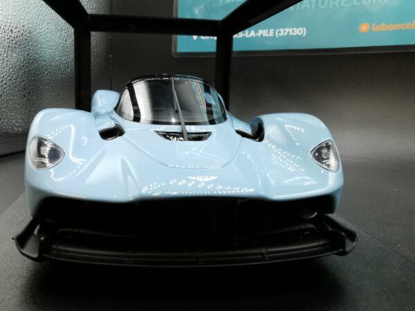 ASTON MARTIN VALKYRIE BLUE GT SPIRIT 1/18 EME – Image 4