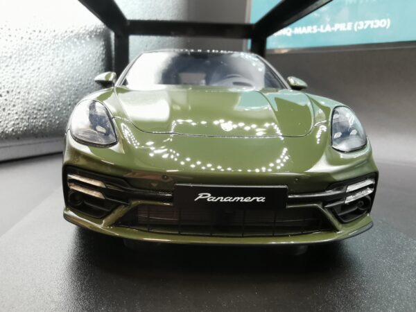 PORSCHE PANAMERA TURBO S SPORT TURISMO GREEN GT SPIRIT 1/18 EME – Image 9