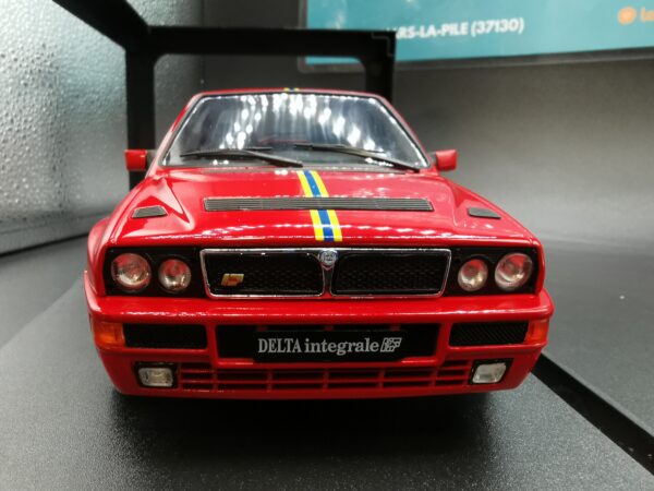 LANCIA DELTA HF INTEGRALE EDIZIONE FINALE 1995 RED SOLIDO 1/18 EME – Image 5