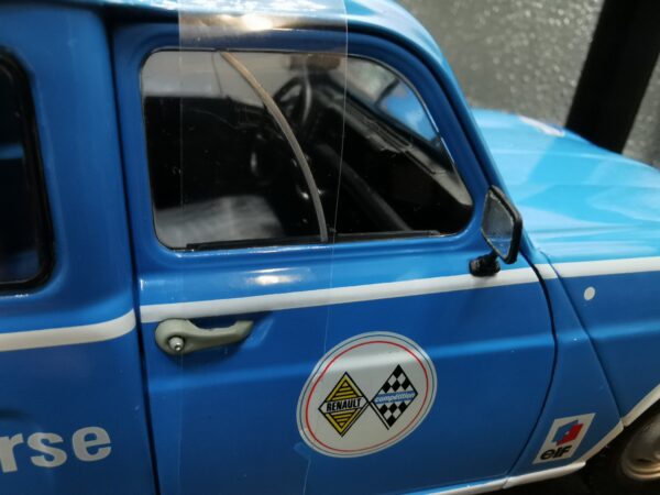 RENAULT 4L F4 GORDINI SERVICE 1976 BLEU ET BLANC SOLIDO 1/18 EME – Image 2