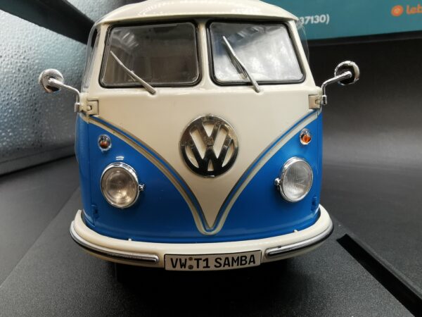 VOLKSWAGEN T1 SAMBA BABY BLUE/WHITE 1962 SOLIDO 1/18 EME – Image 5