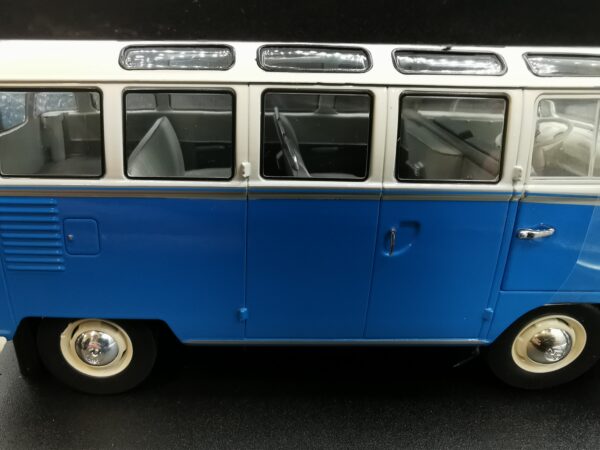 VOLKSWAGEN T1 SAMBA BABY BLUE/WHITE 1962 SOLIDO 1/18 EME – Image 10