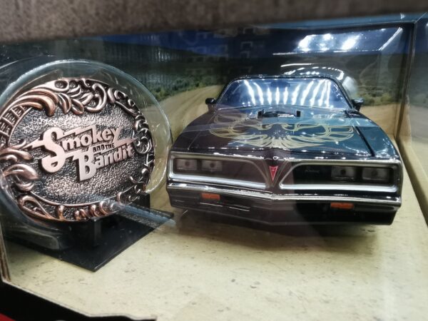 PONTIAC TRANS AM FIREBIRD 1977 BLACK JADA 1/24 EME – Image 5