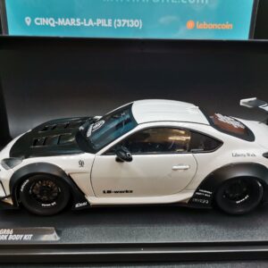 TOYOTA GR86 WITH LBWK BODYKIT PEARL WHITE 2024 SOLIDO 1/18 EME