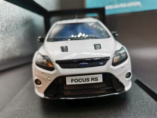 FORD FOCUS RS MK2 FROZEN WHITE 2009 SOLIDO 1/18 EME – Image 5