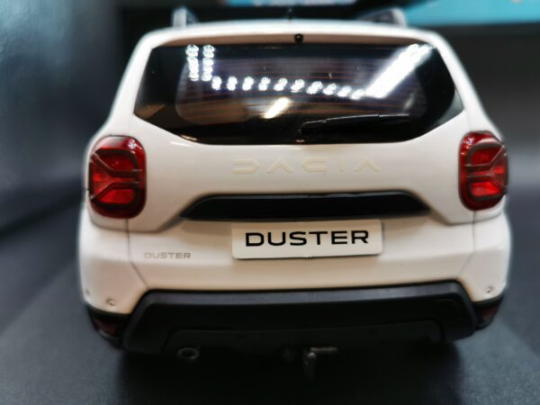 DACIA DUSTER MK2 WHITE 2024 SOLIDO 1/18 EME – Image 6
