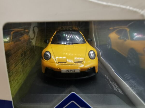 PORSCHE 911992 GT3 SIGNAL YELLOW SOLIDO 1/43 EME – Image 5