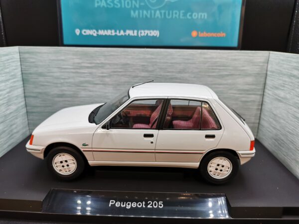 PEUGEOT 205 LACOSTE WHITE 1984 MODELCAR 1/18 EME