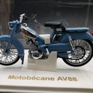 MOTOBECANE AV88 BLUE NOREV 1/18 EME