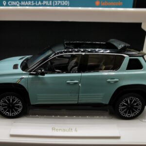 RENAULT 4 E-TECH ELECTRIQUE 2025 VERT HAUT DE FRANCE