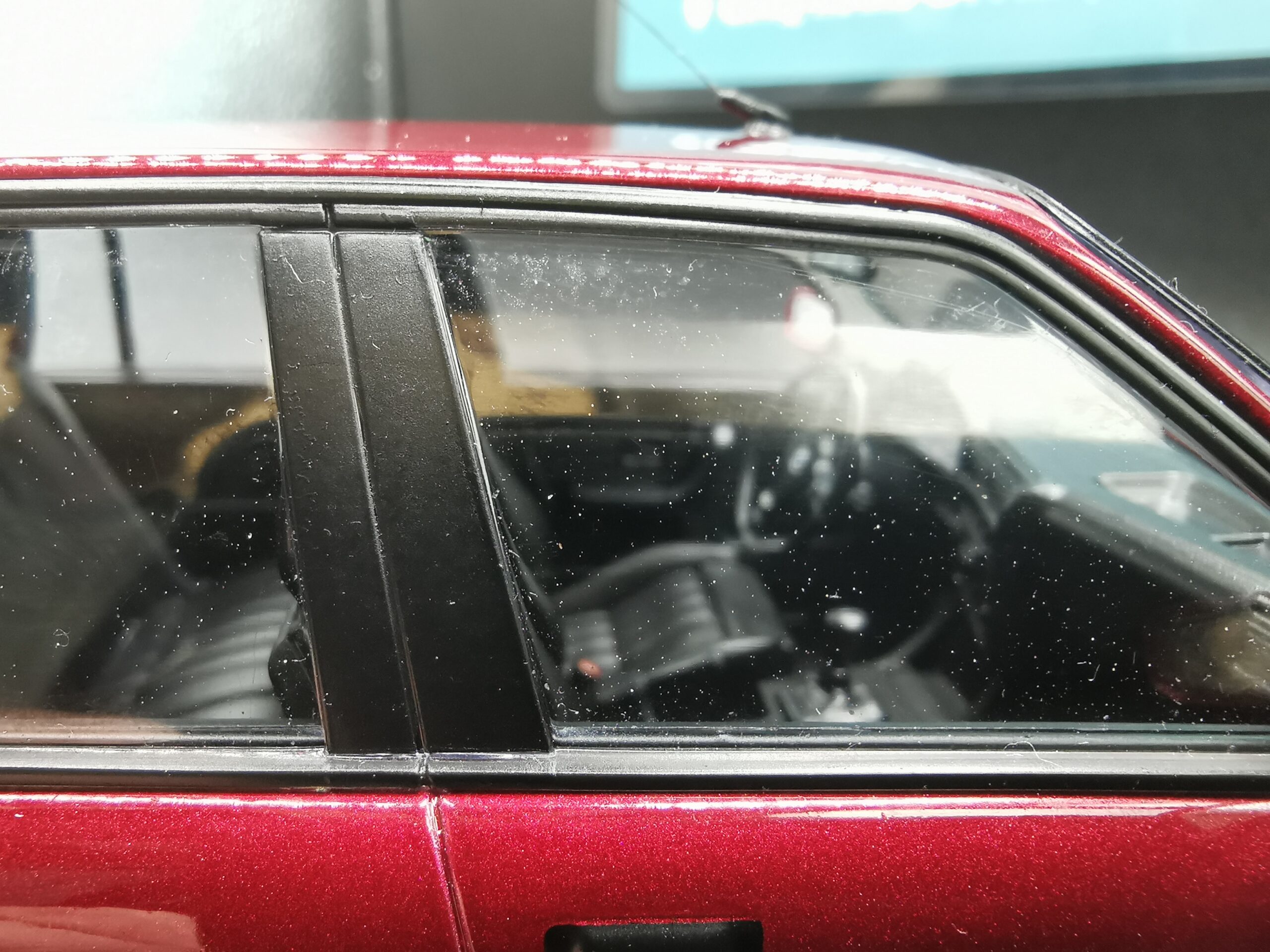 BMW E30 325I TOURING BORDEAU NOREC COLLECTOR 1/18 EME – Image 10