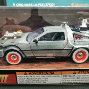 DELOREAN RETOUR VERS LE FUTUR III JADA 1/24 EME