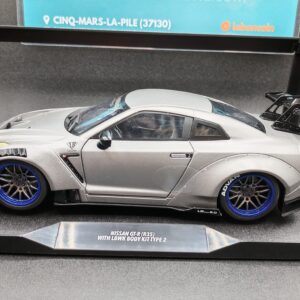 NISSAN GT-R R35 WITH LWBK BODY KIT TYPE 2 SILVER SOLIDO WORKS 1/18 EME